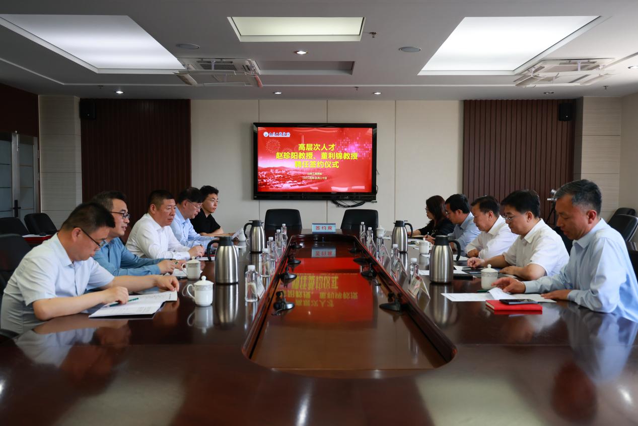 1755768438140989.jpg news1-1.jpg